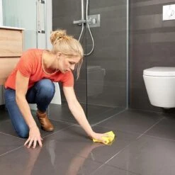 Secucare Anti Slip Spray 100ml - Antislip Voor Tegelvloeren -Reinigingsproducten Winkel 1200x1200 142